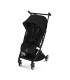 Cybex Libelle Magic Black, silla de paseo ligera, vista de tres cuartos