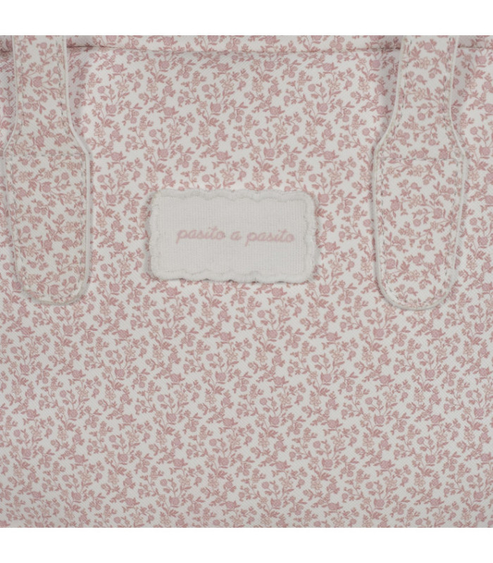 Mochila maternidad Maison Tender estampado Flores detalle de bolsillos y cremalleras