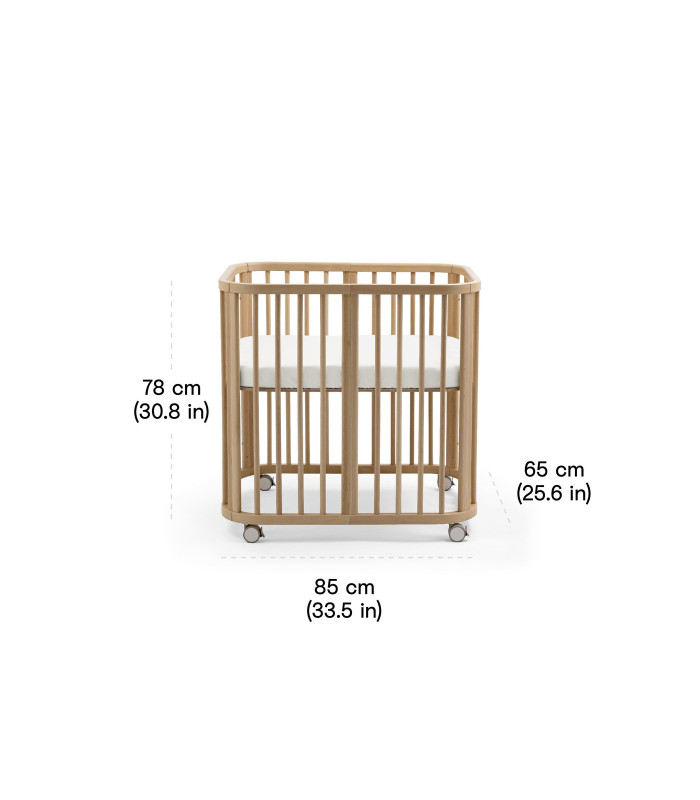 Medidas de la Stokke Nighti Mini: 85 x 65 cm y 78 cm de alto