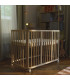 Cuna Stokke Nighti Natural en una habitación infantil, disponible en Madrid