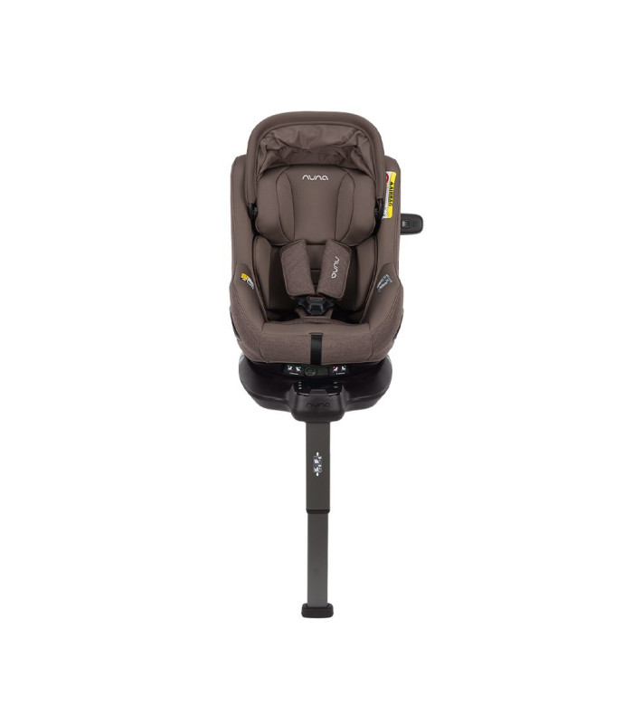 Nuna RELX Wind Chestnut de frente sin reductor, con el arnés de 5 puntos