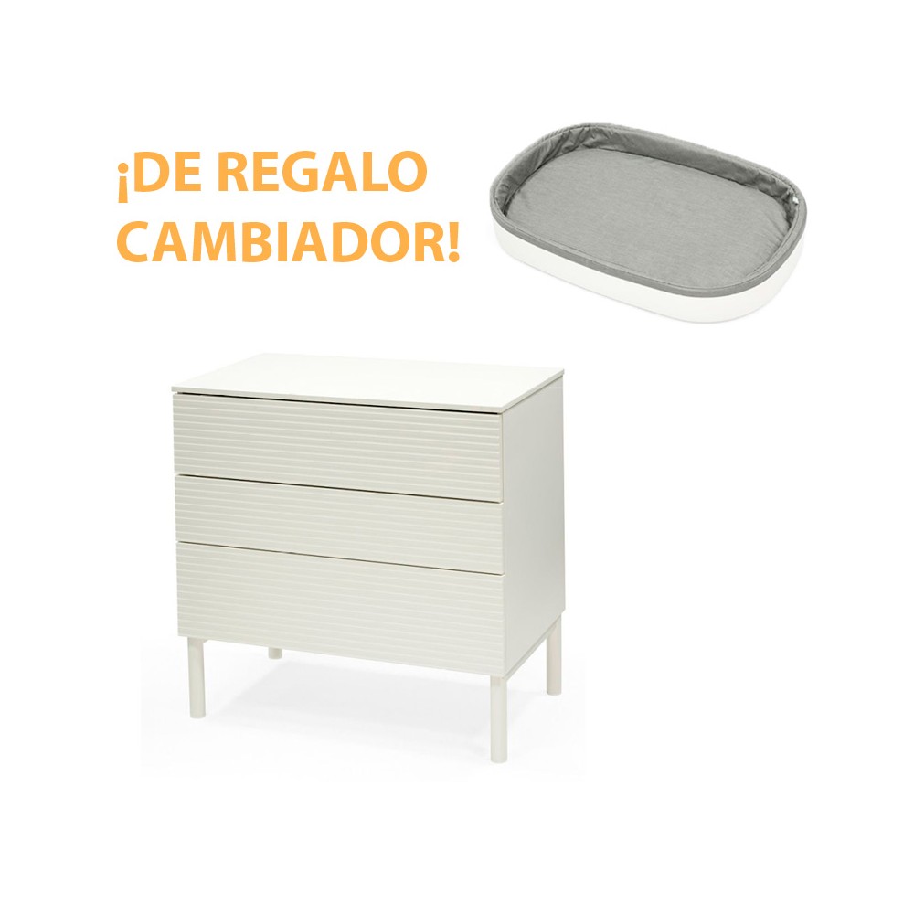 Cómoda Stokke + Regalo Cambiador