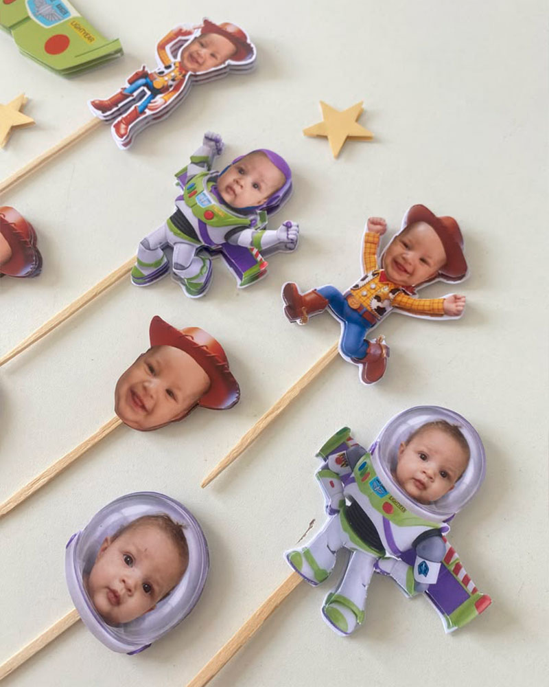 Palitos divertidos de Toy Story con la cara del bebé