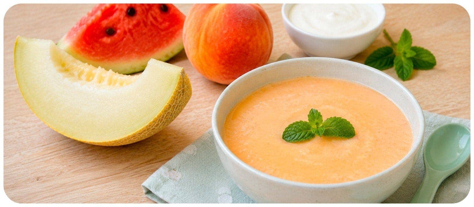 Sopa fría de melón y melocotón para bebé - recetas verano alimentación complementaria