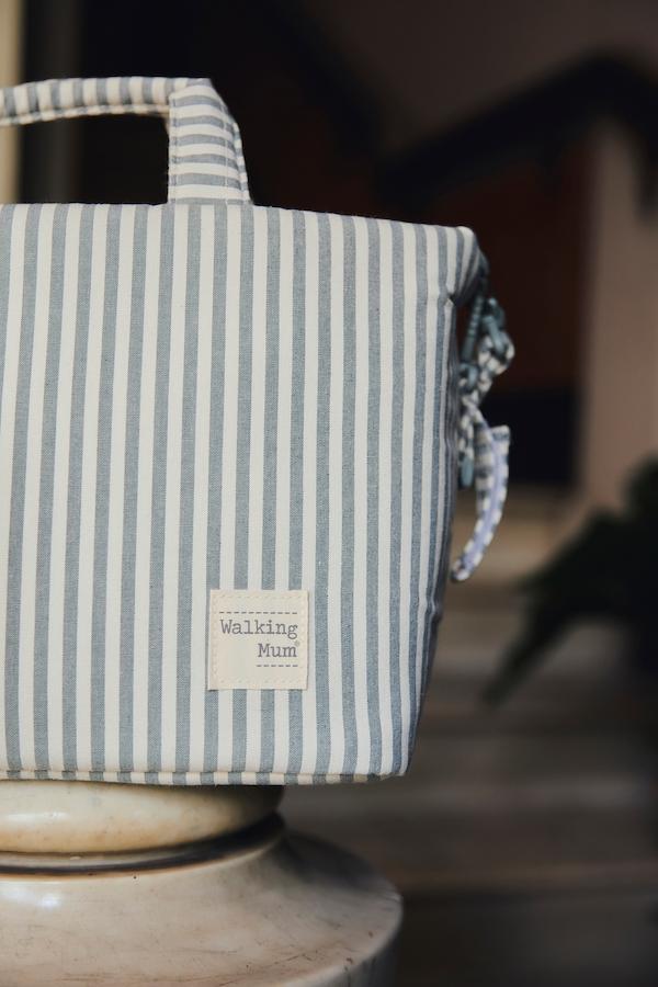 Combinar colección Praliné Walking Mum bolsa canastilla rayas matcha