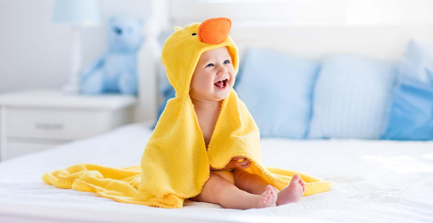 Guía para el baño del bebé: preparación, pasos y consejos